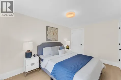 377 Duncombe Drive Burlington ON L7L 4M2
