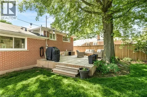 377 Duncombe Drive Burlington ON L7L 4M2