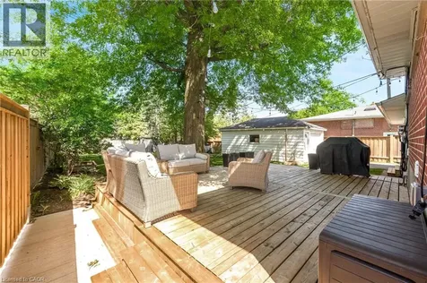 377 Duncombe Drive Burlington ON L7L 4M2