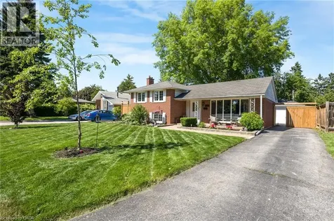 377 Duncombe Drive Burlington ON L7L 4M2