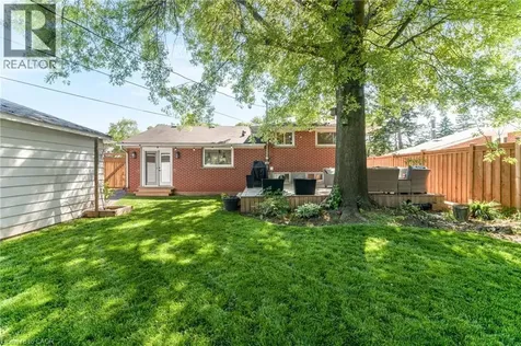 377 Duncombe Drive Burlington ON L7L 4M2