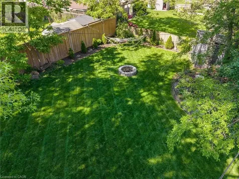 377 Duncombe Drive Burlington ON L7L 4M2