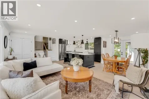 377 Duncombe Drive Burlington ON L7L 4M2