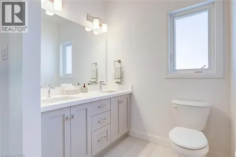 39 Beachwalk Crescent Fort Erie ON L0S 1N0