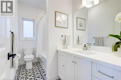 39 Beachwalk Crescent Fort Erie ON L0S 1N0