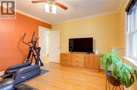 16 Borden Avenue North Kitchener ON N2H 3J1