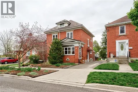 16 Borden Avenue North Kitchener ON N2H 3J1