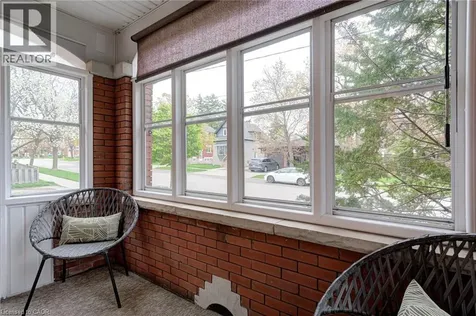 16 Borden Avenue North Kitchener ON N2H 3J1