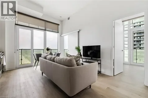 3900 Confederation Parkway Mississauga ON L5B 0M3