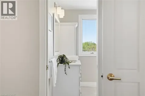 28 Bathgate Drive Guelph ON N1L 1A8