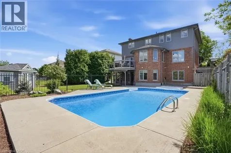 28 Bathgate Drive Guelph ON N1L 1A8