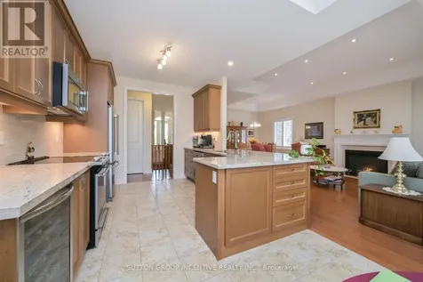 110 Ridge Way New Tecumseth ON L9R 0M6