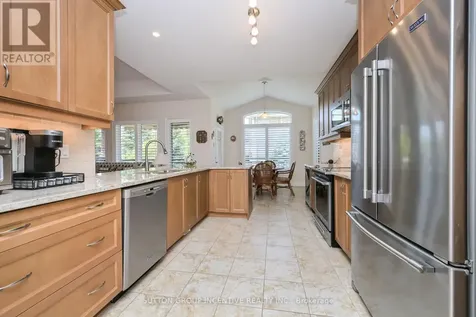 110 Ridge Way New Tecumseth ON L9R 0M6