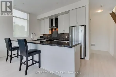 3545 Riva Avenue Innisfil ON L9S 0L5