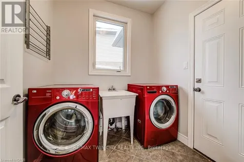 14 La Salle Street Woolwich ON N0B 1M0