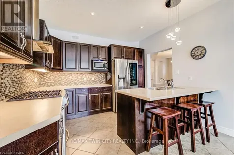14 La Salle Street Woolwich ON N0B 1M0