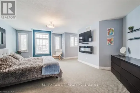 14 La Salle Street Woolwich ON N0B 1M0