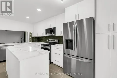 1531 Kamouraska Circle Ottawa ON K1C 3J1
