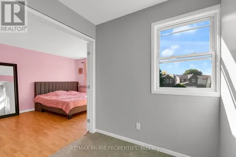 1531 Kamouraska Circle Ottawa ON K1C 3J1