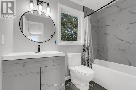 1531 Kamouraska Circle Ottawa ON K1C 3J1