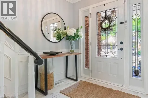 1328 Vancouver Crescent Burlington ON L7M 1W2