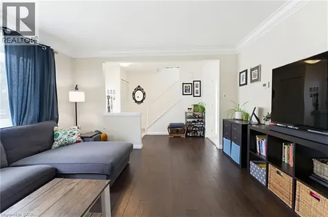 632 Greenhill Avenue Hamilton ON L8K 5E9