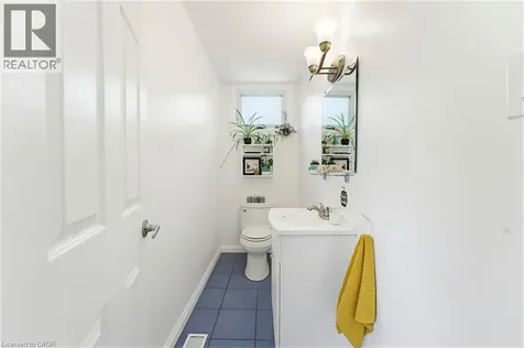632 Greenhill Avenue Hamilton ON L8K 5E9
