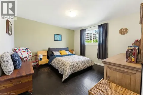 632 Greenhill Avenue Hamilton ON L8K 5E9