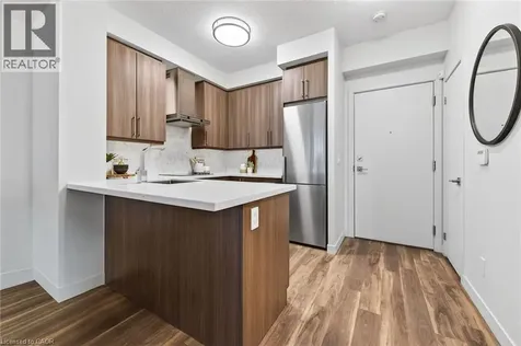 2081 Fairview Street Burlington ON L7R 2C8