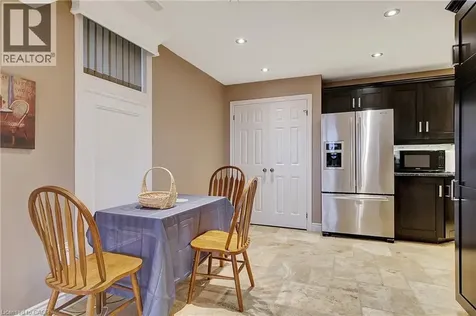 15 Mcwilliams Court Cambridge ON N1P 0A9