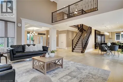 15 Mcwilliams Court Cambridge ON N1P 0A9