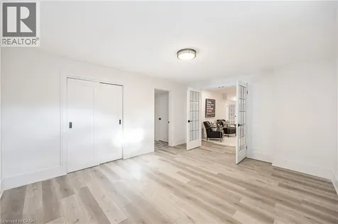 175 Bluebell Crescent Ancaster ON L9K 1E8