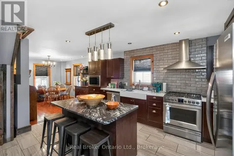 151 Main Street Penetanguishene ON L9M 1L7