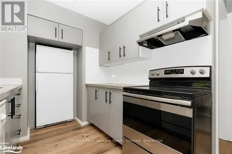 21 Dawson Drive Collingwood ON L9Y 5B5