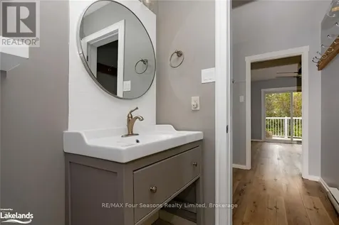 21 Dawson Drive Collingwood ON L9Y 5B5
