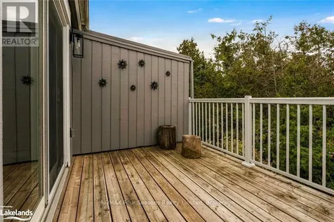 21 Dawson Drive Collingwood ON L9Y 5B5