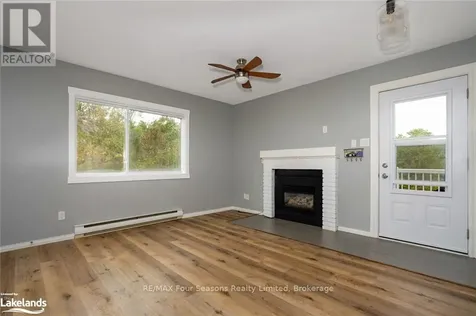 21 Dawson Drive Collingwood ON L9Y 5B5