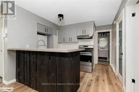 21 Dawson Drive Collingwood ON L9Y 5B5