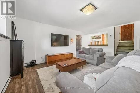 16 Parkwood Drive Cambridge ON N1S 3K7