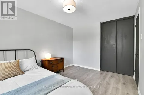 6812 Bilberry Drive Ottawa ON K1C 3R4