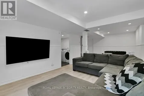 6812 Bilberry Drive Ottawa ON K1C 3R4