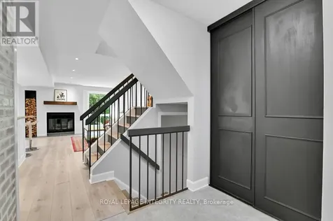 6812 Bilberry Drive Ottawa ON K1C 3R4