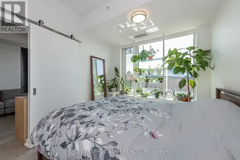 320 Miwate Private Ottawa ON K1R 0E1