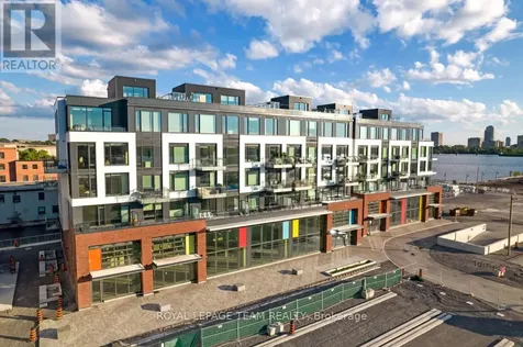 320 Miwate Private Ottawa ON K1R 0E1
