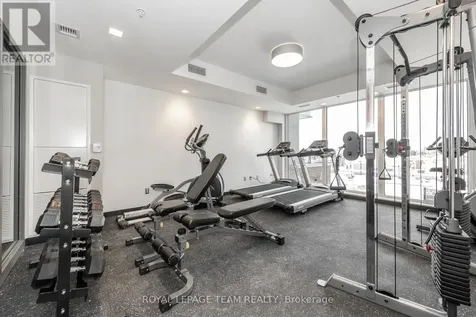 320 Miwate Private Ottawa ON K1R 0E1