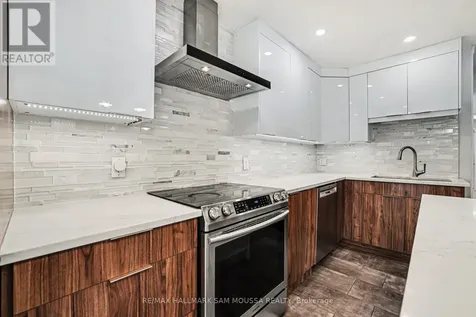 73 Malhotra Court Ottawa ON K1V 1K3