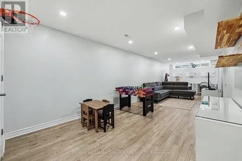 73 Malhotra Court Ottawa ON K1V 1K3