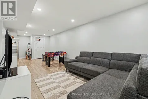 73 Malhotra Court Ottawa ON K1V 1K3