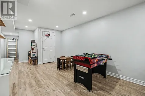 73 Malhotra Court Ottawa ON K1V 1K3