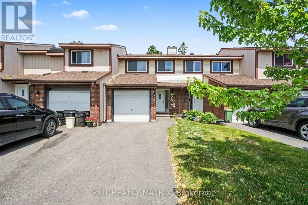 112 Castlefrank Road Ottawa ON K2L 2Y8